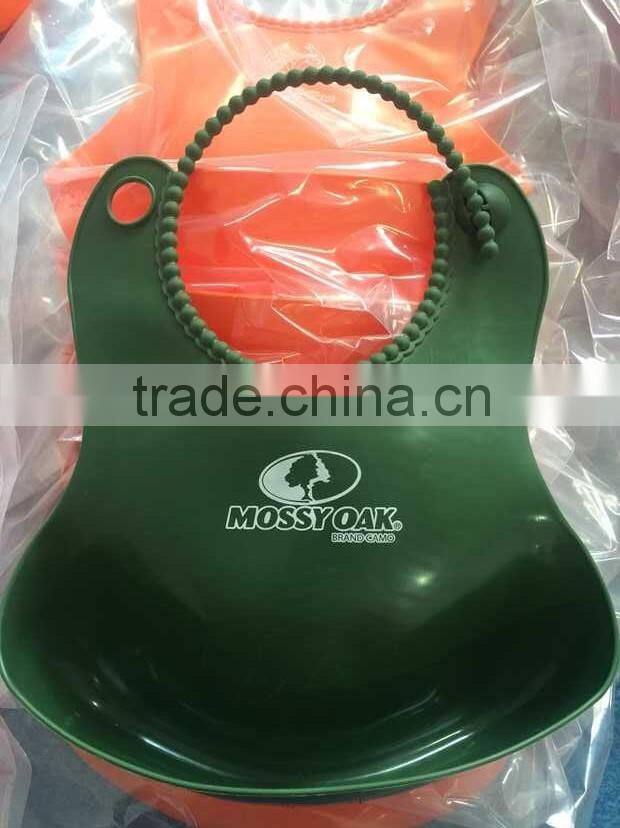 Best selling new baby products Silicone/TPE baby bibs for free samples baby bib manufacturer