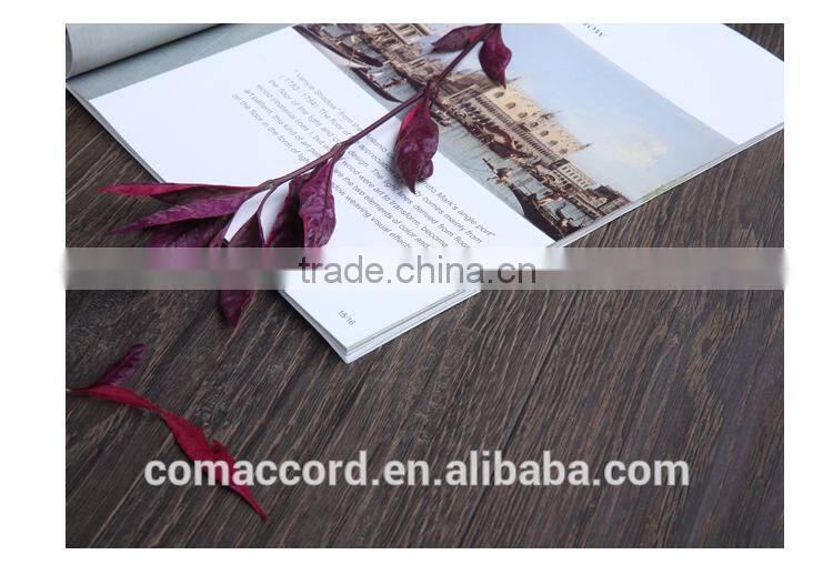 Antique Handscraped oak Engineered wood flooring