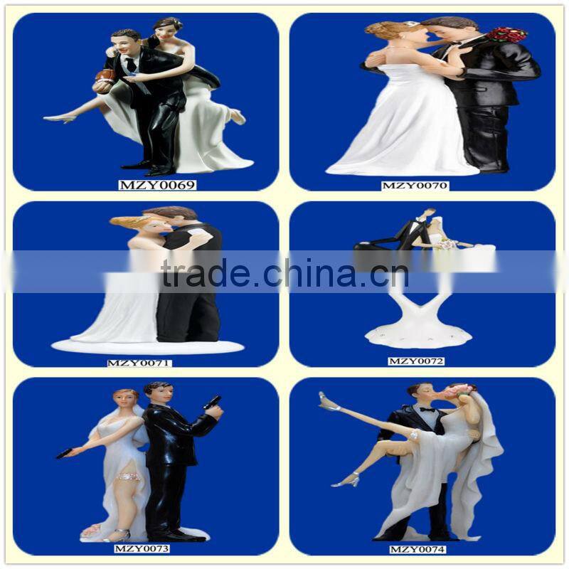 Wholesale Kissing Couple Figurine Polyresin Custom Wedding Gifts