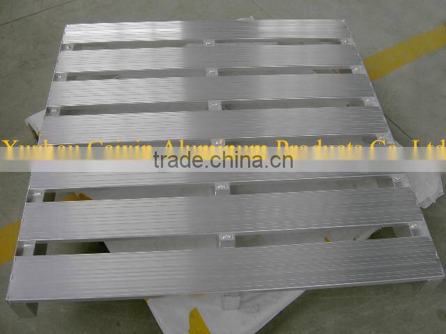 4-way 3 runner aluminum pallet for storge