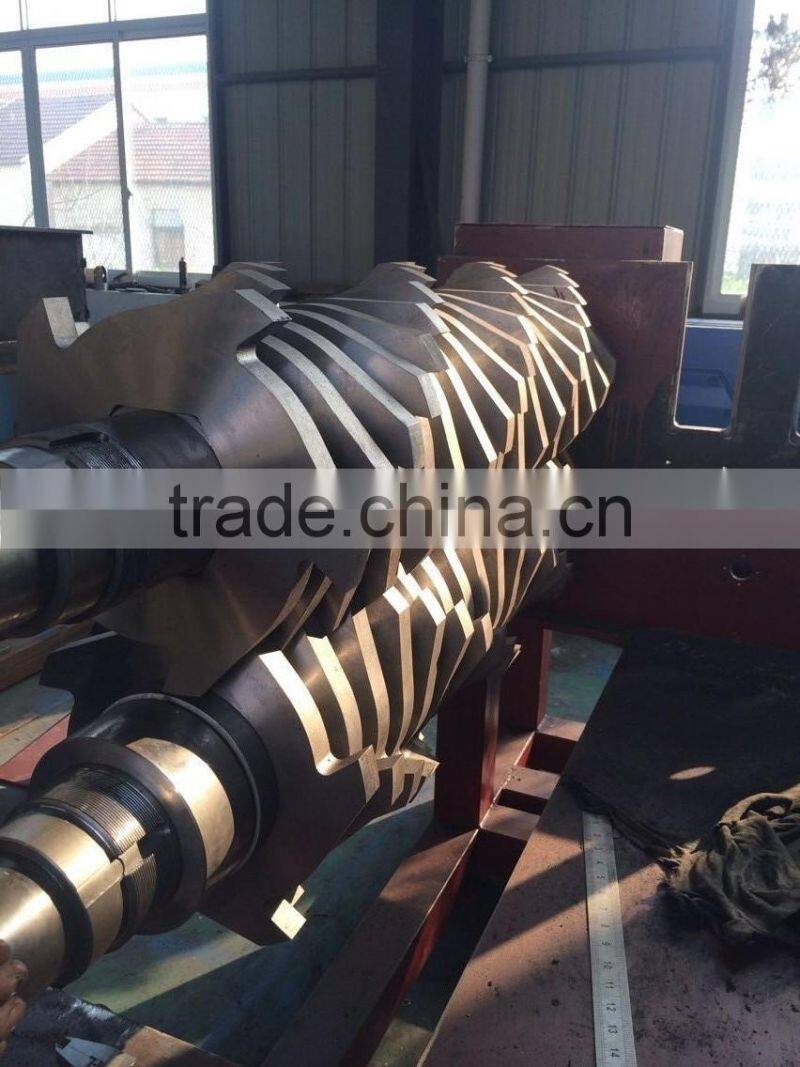 High capacity plastic foam board shredder