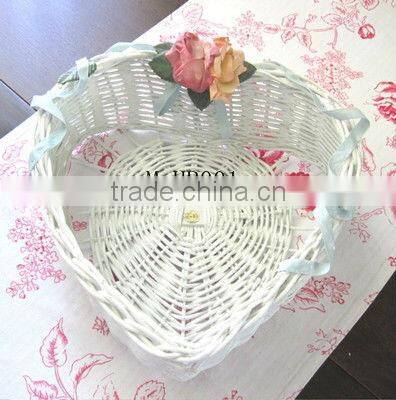 Beautiful wicker fruit basket , wicker bussiness gift basket