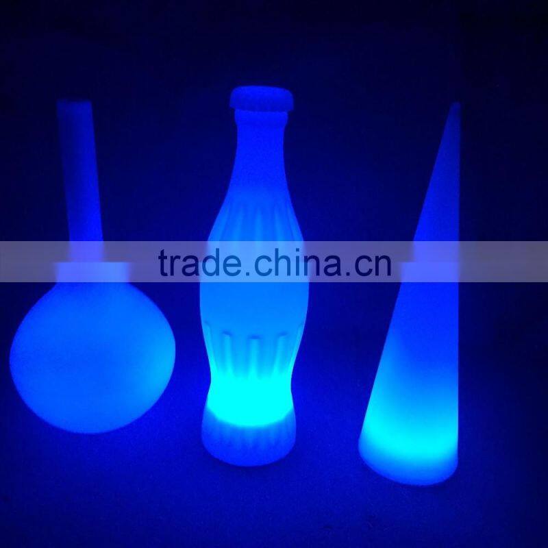 Color flashing Christmas plastic LED light up decoration / battery powered LED rechargeable table lamps