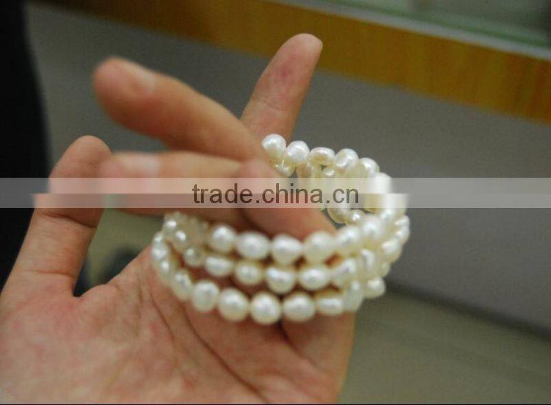 8-9mm baroque freshwater pearl bracelet in sale