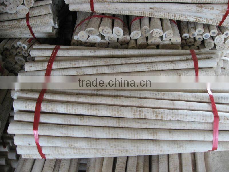 Natural Pickaxe Handle garden tools