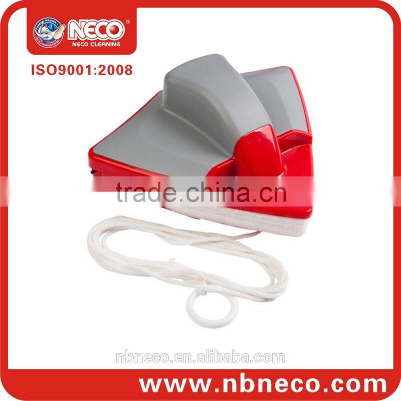 Permanent magnet AINiCo Window Cleaner