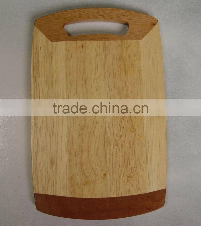 Rubber Wood Cutting Board with handle in 2 toned