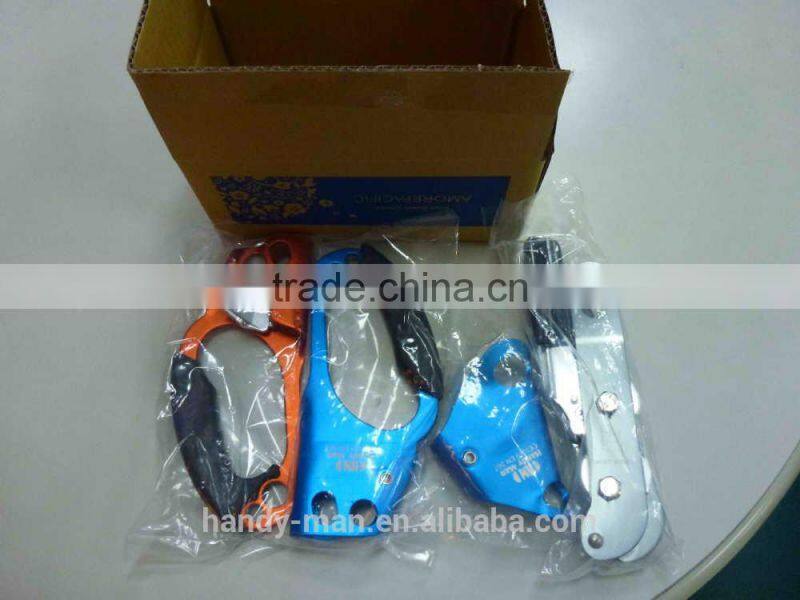 Crown 12kgs Aluminum Plastic Gear Box Poultry Feeder