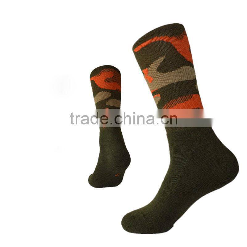 latest design new arrival sport socks running for man