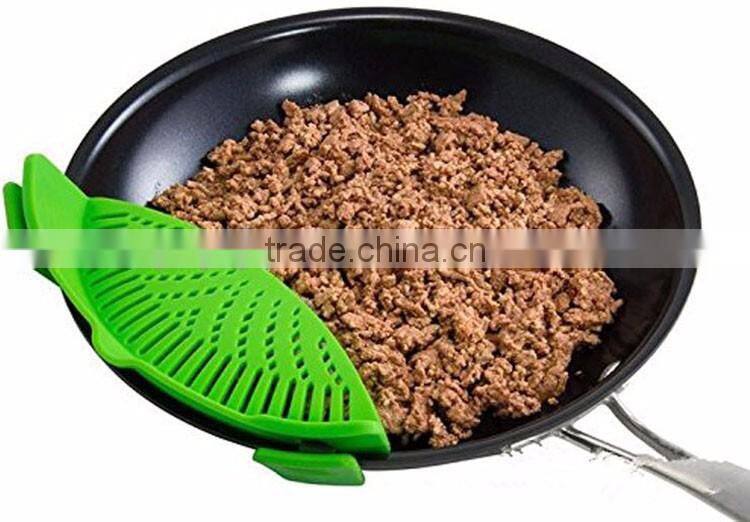 Hot Sale Clip-on Silicone Strainer,Universal Size Fits Most Pans