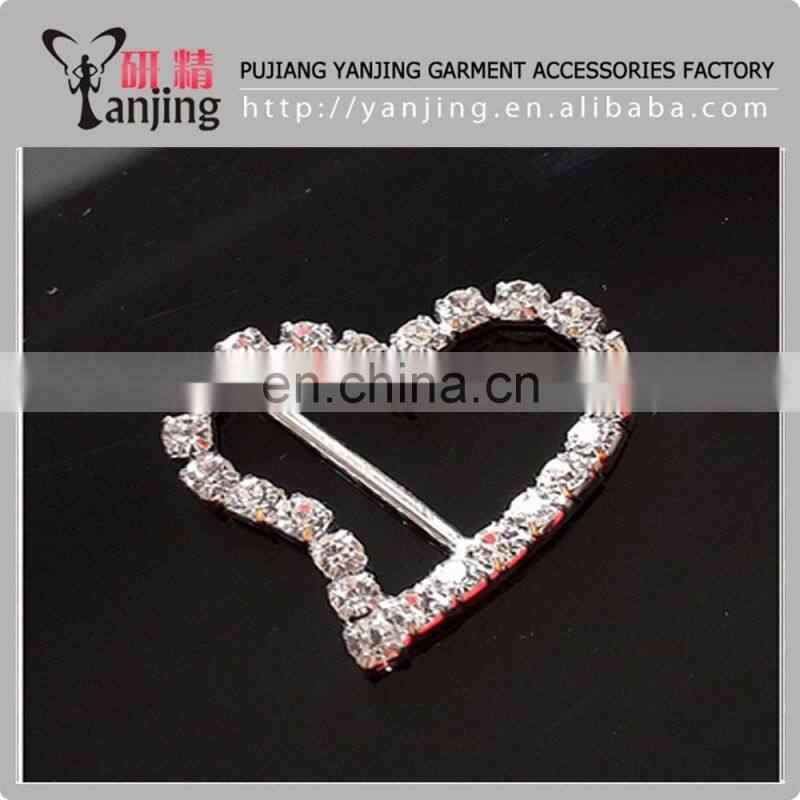 Factory directly ! Wholesale round wedding invitation ribbon rhinestone buckle