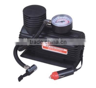 12v Two Cylinder 250 Psi Car Portable Air Compressor with 3 Nozzle Adpaters