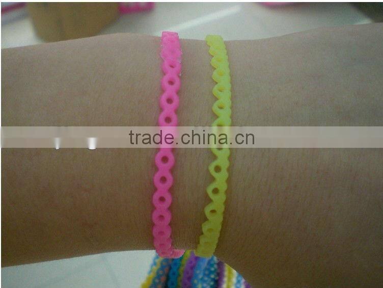 Wholesale cheap silicone bracelet