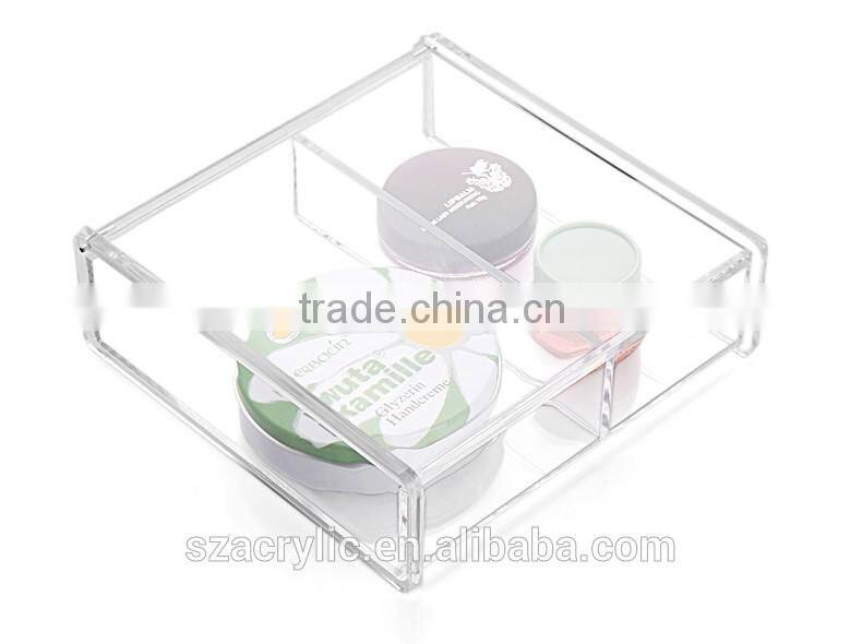 Customized clear acrylic box