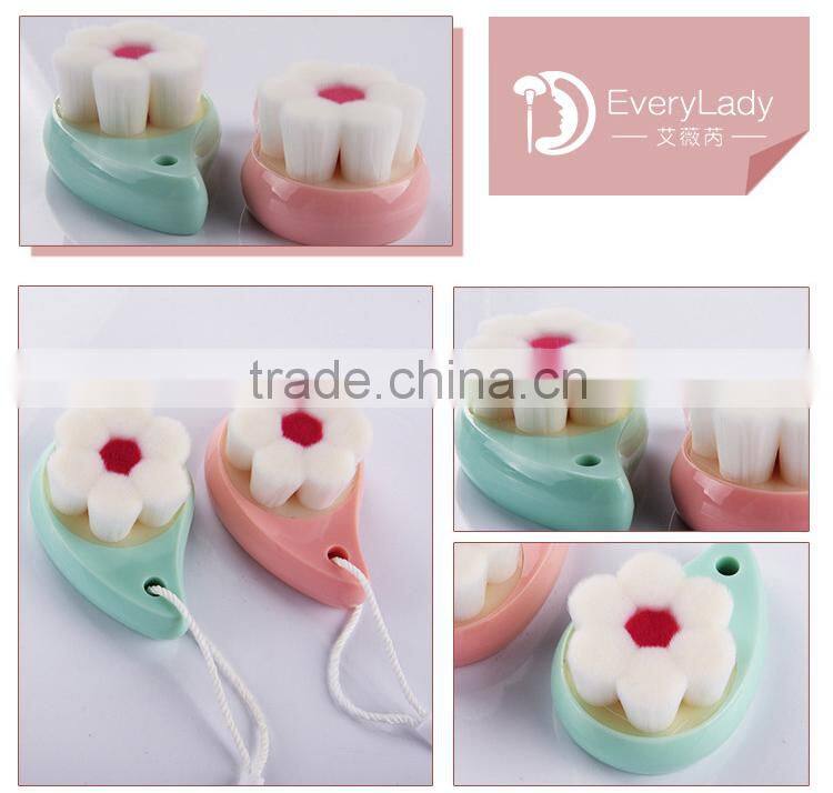 Hot Sale New Design Handheld Facial Cleaning Brush Cleanser