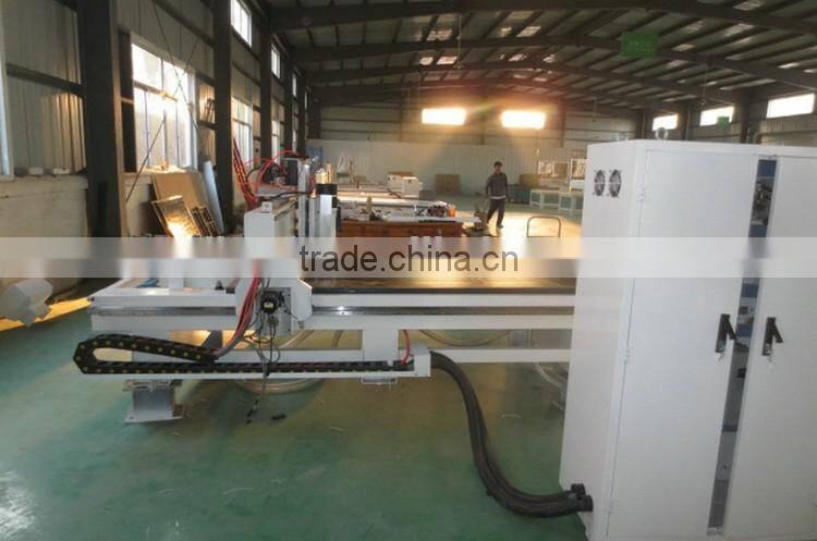 ATC cnc router 4 axis woodworking bits carving machine for door making