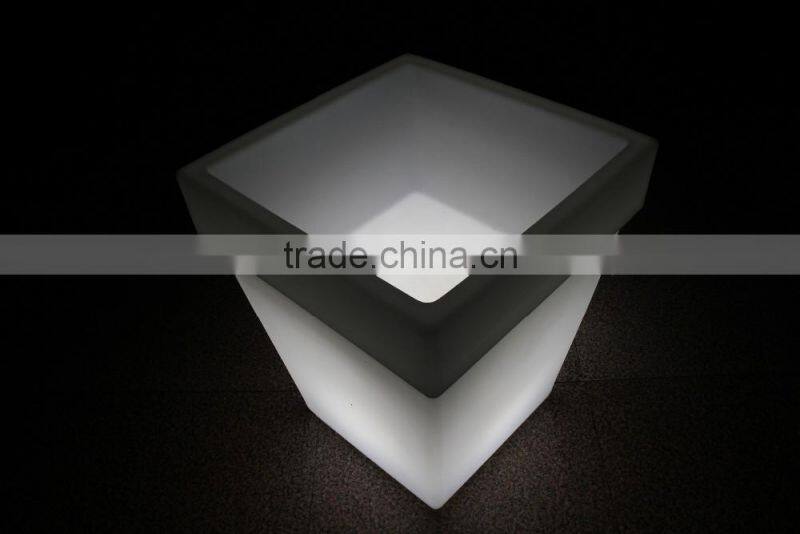 Plastic material led flower pot with IR remote control, plastic big outdoor led flower pots