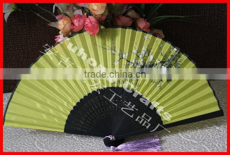 Chinese style bamboo fabric fan