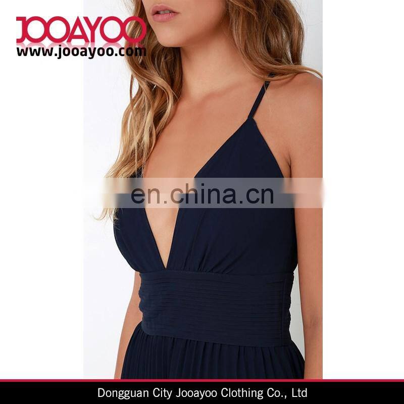 Elegant Chiffon Crissrossing Back Triangle Bodice V-neck Pintucked Waistline Maxi Dress