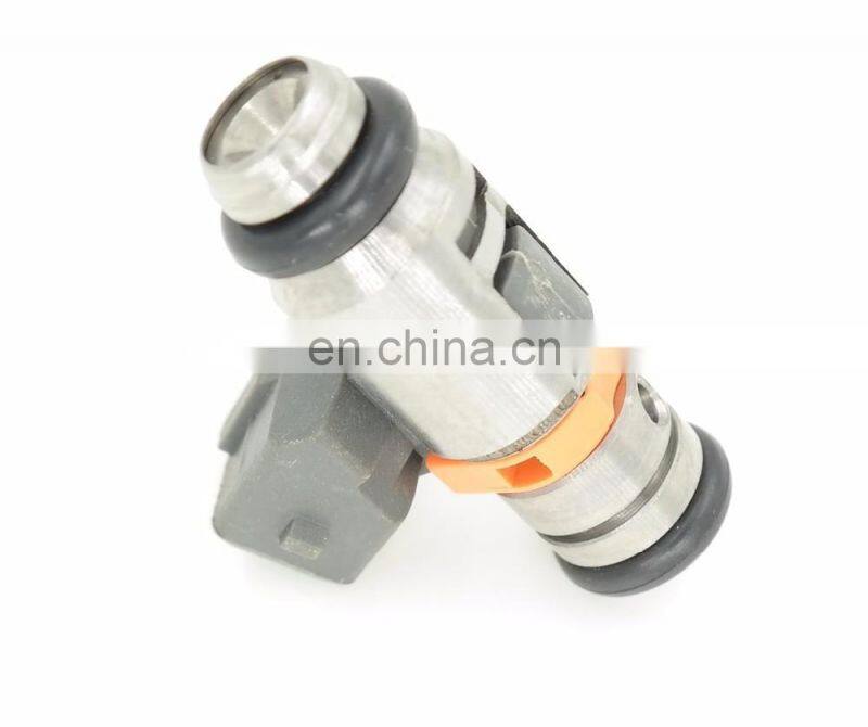 100% New fuel injector IWP025 for VW BORA GOLF POLO LUPO SEAT AROSA CORDOBA IBIZA LEON TOLEDO Magneti Marelli
