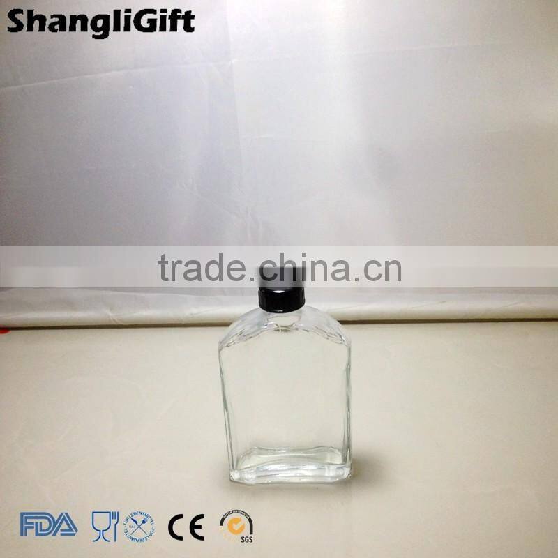 200ml Flat Glass Bottle For Liquor Wine Black Cap