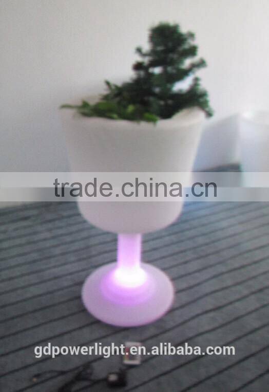 PE plastic Flowerpot with LED light YXF-4576