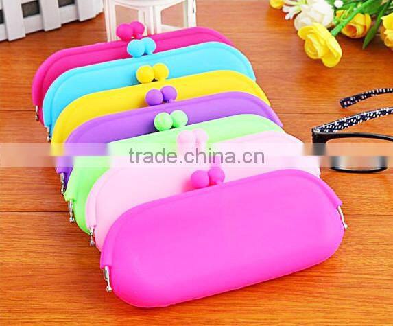 Custom Silicone rubber glasses case/foldable glasses case