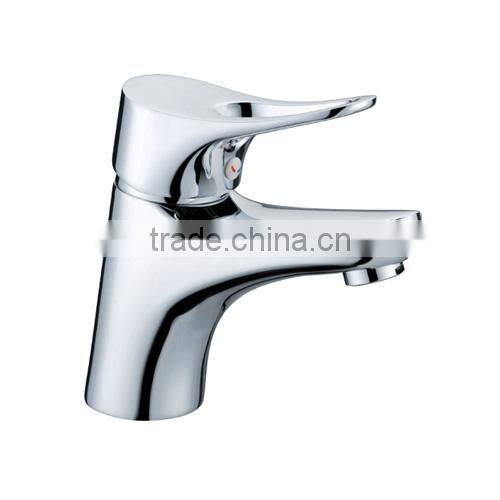 Fitting kitchen sink mixer tap hot cold water
