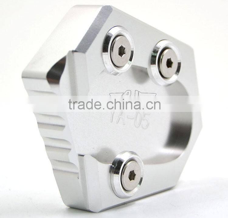 BJ-SSE-YA004 6061 Aftermarket CNC Aluminum Motorcycle Kickstand Pad for Yamaha MT09 2014-2015