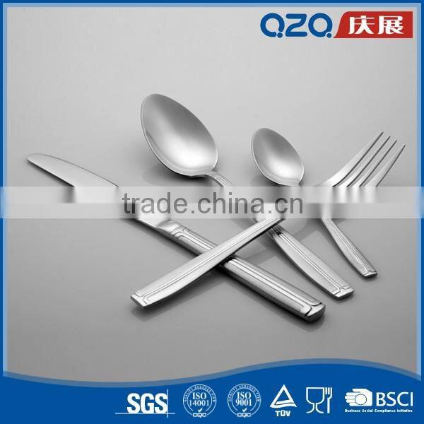 Wholesale material safety and health family party stainless steel set of cutlery