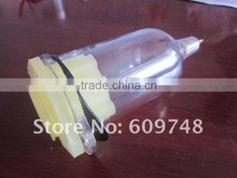 catchment cup used on test bench, plastic cup