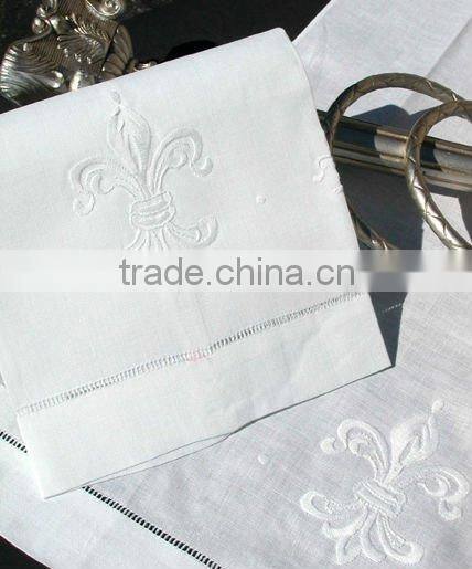 linen guest towel