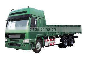 vendo SINOTRUK HOWO cargo truck 6*4 con el precio bajo
