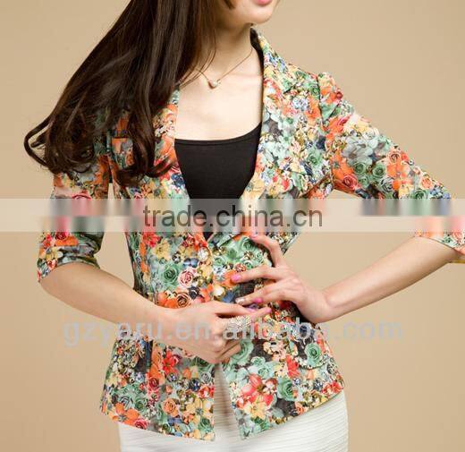 Fashion Women Jacket Flower Printed Jacket with Skirt Set