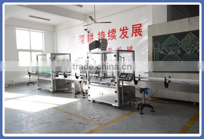 Automatic Plastic Bottle Screw Capping Machine