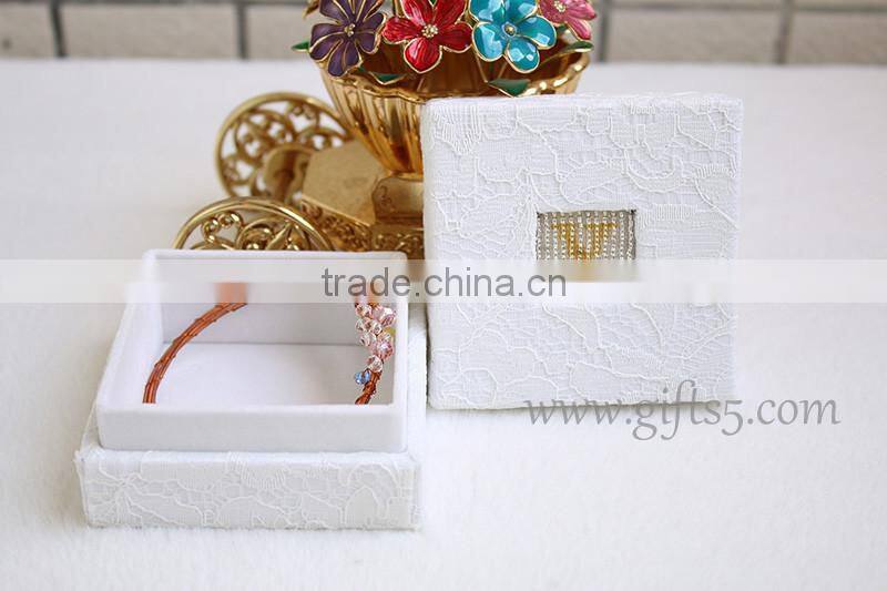 Personalized custom handmade made jewelry boxes with beaded name plate of Y