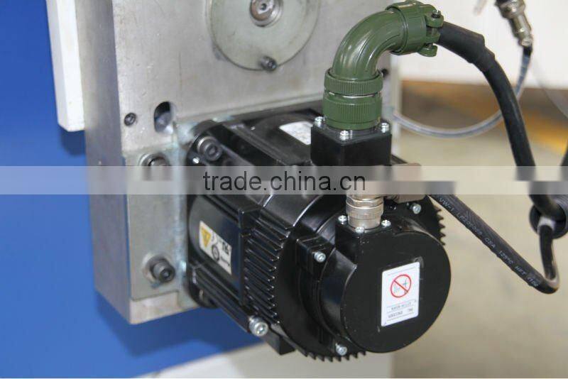 Syntec Control 4 Axis 3D Linear ATC CNC Router Engraver Machine with Spindle Rotates