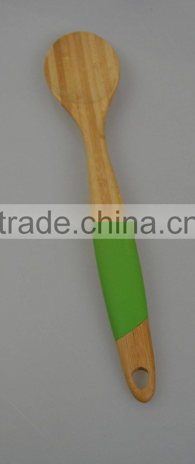 2015 Green Color Silicone Longe Handle More Thickness with Bamboo Wooden Spatula and Spoon Flat Utensil Set