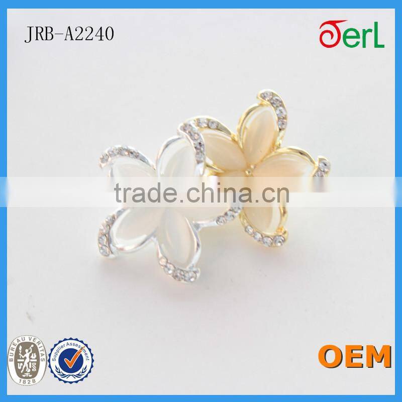 Shiny colorful alloy rhinestone crystal buttons for clothing decoration