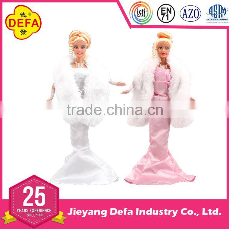 Chinese custom make vinyl doll for kids