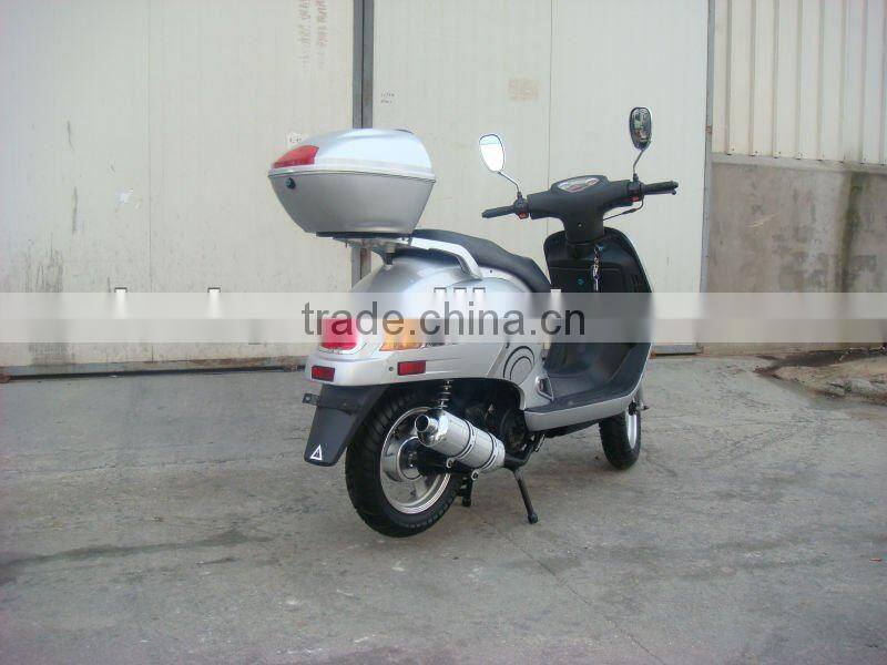 beautiful EEC 49cc scooter