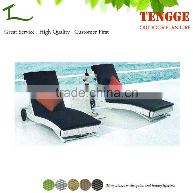 Garden Sun Loungers Outdoor Rattan Lounge Bed