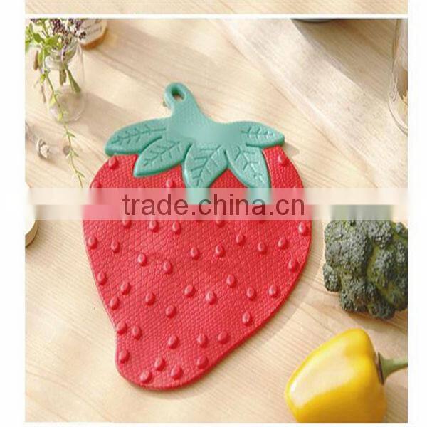 Heart shaped Eco-friendly colorful silicone pot coaster