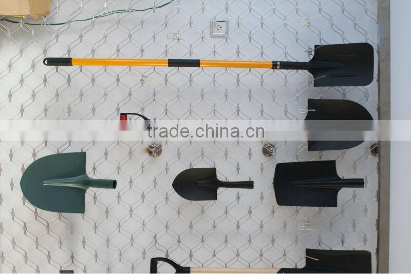 2013 new painted TUV/GS standard fiberglass poly grip S512D snow, fire and garden shovel with fiberglass and wooden handle