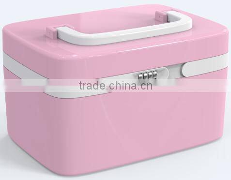 Lockable plastic storage box