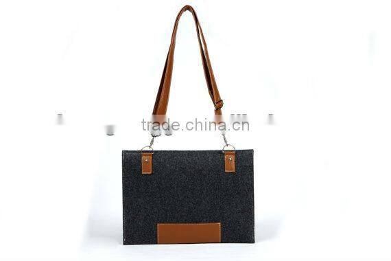 Wool Felt Custom Made Felt Case Sleeve Cover Bag With Strap for Macbook (TM-FT014)