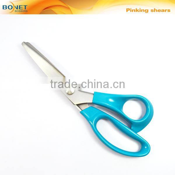 S21003S CE certificated 9" Plastic handle pinking shear home scissors set