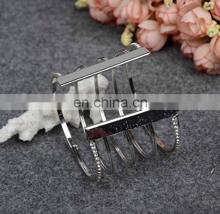 Newest design bangle shinny bangle Rose gold bangle with shell bracelet