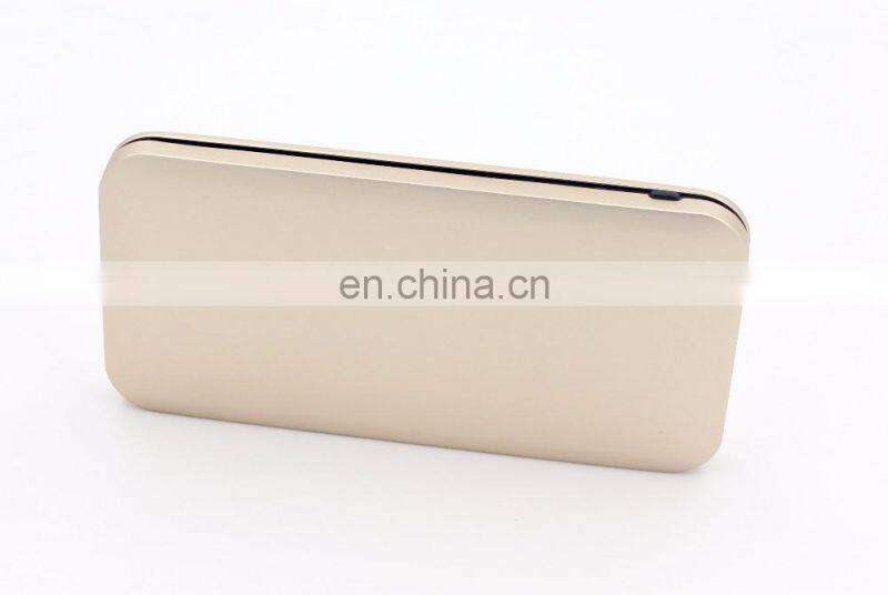 Oem logo print super thin metal power bank 8000mah golden oem color power portable charger