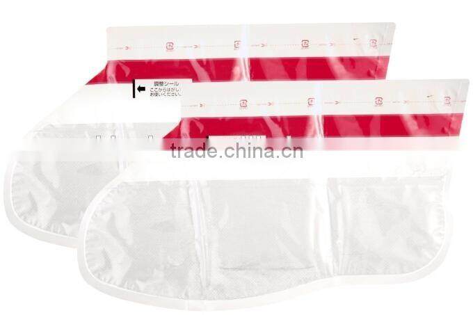 New Natural Silk Herble Collagen Soften Exfoliating Foot Mask